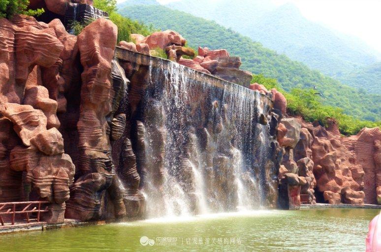 时尚芭比做美甲